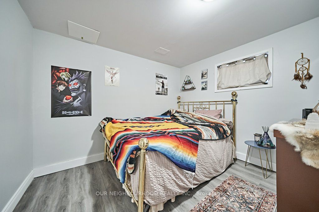 1091 Whitefield Dr