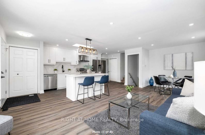 119 Clara Cres