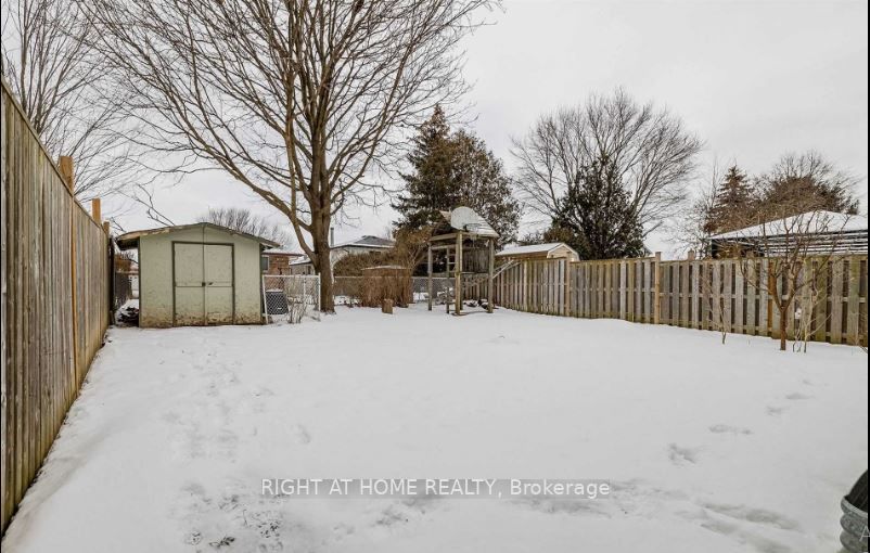119 Clara Cres