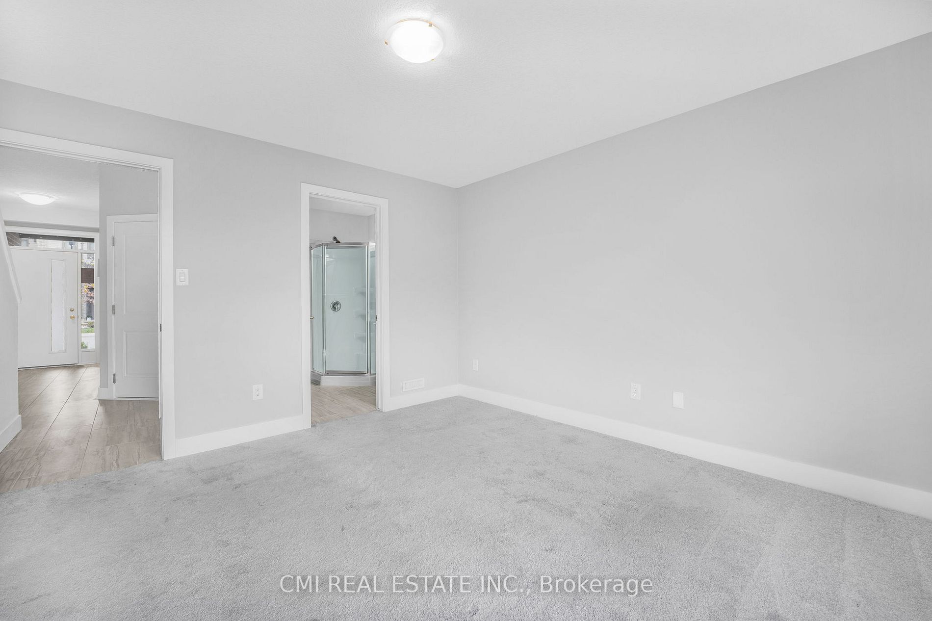 2070 Meadowgate Blvd, #8