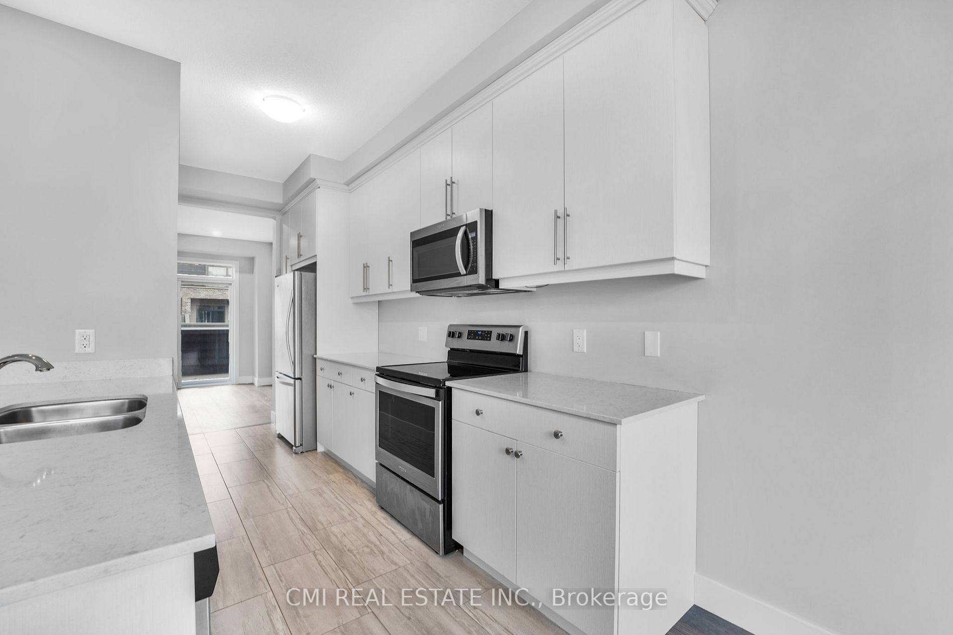 2070 Meadowgate Blvd, #8