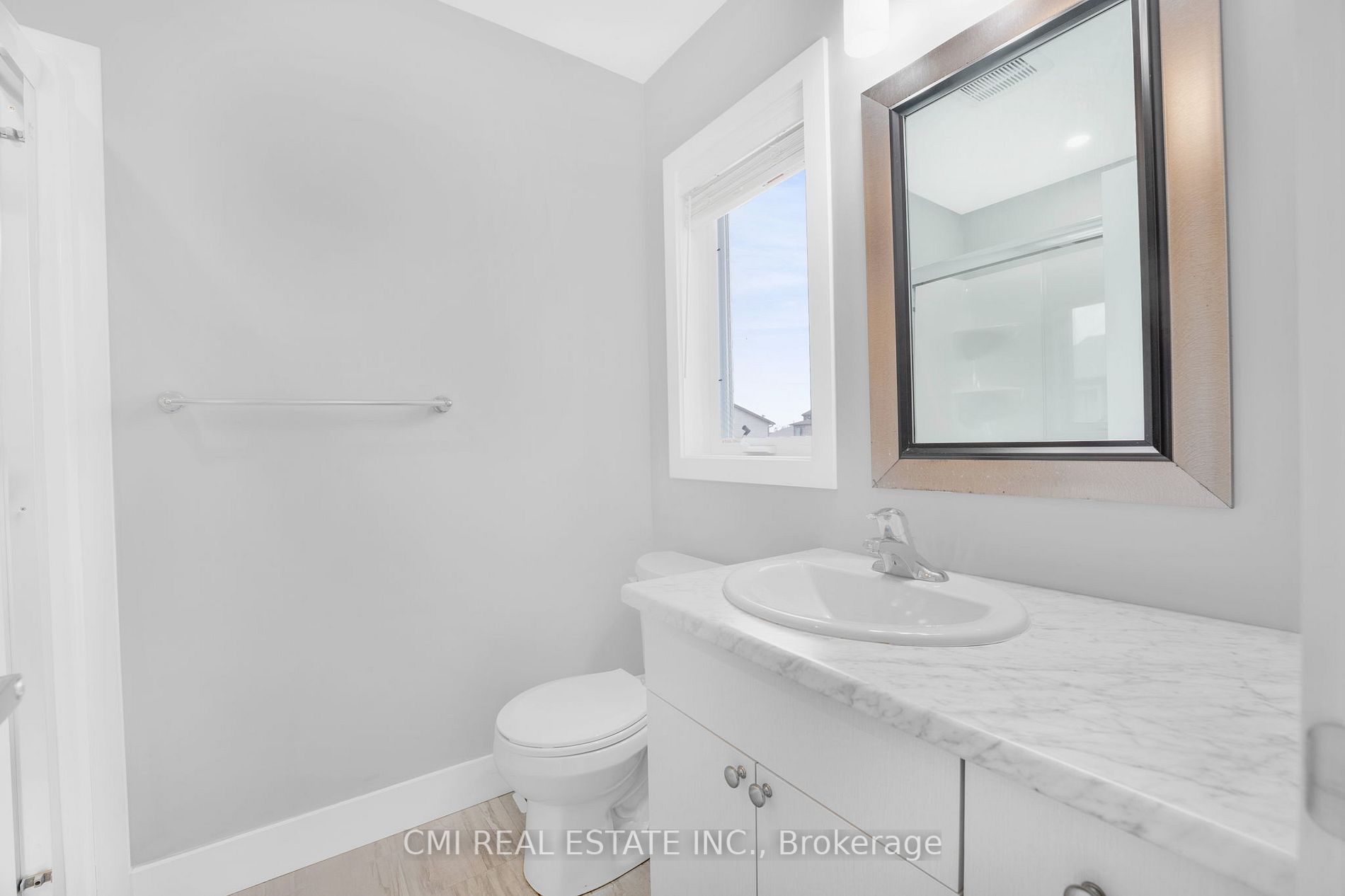 2070 Meadowgate Blvd, #8