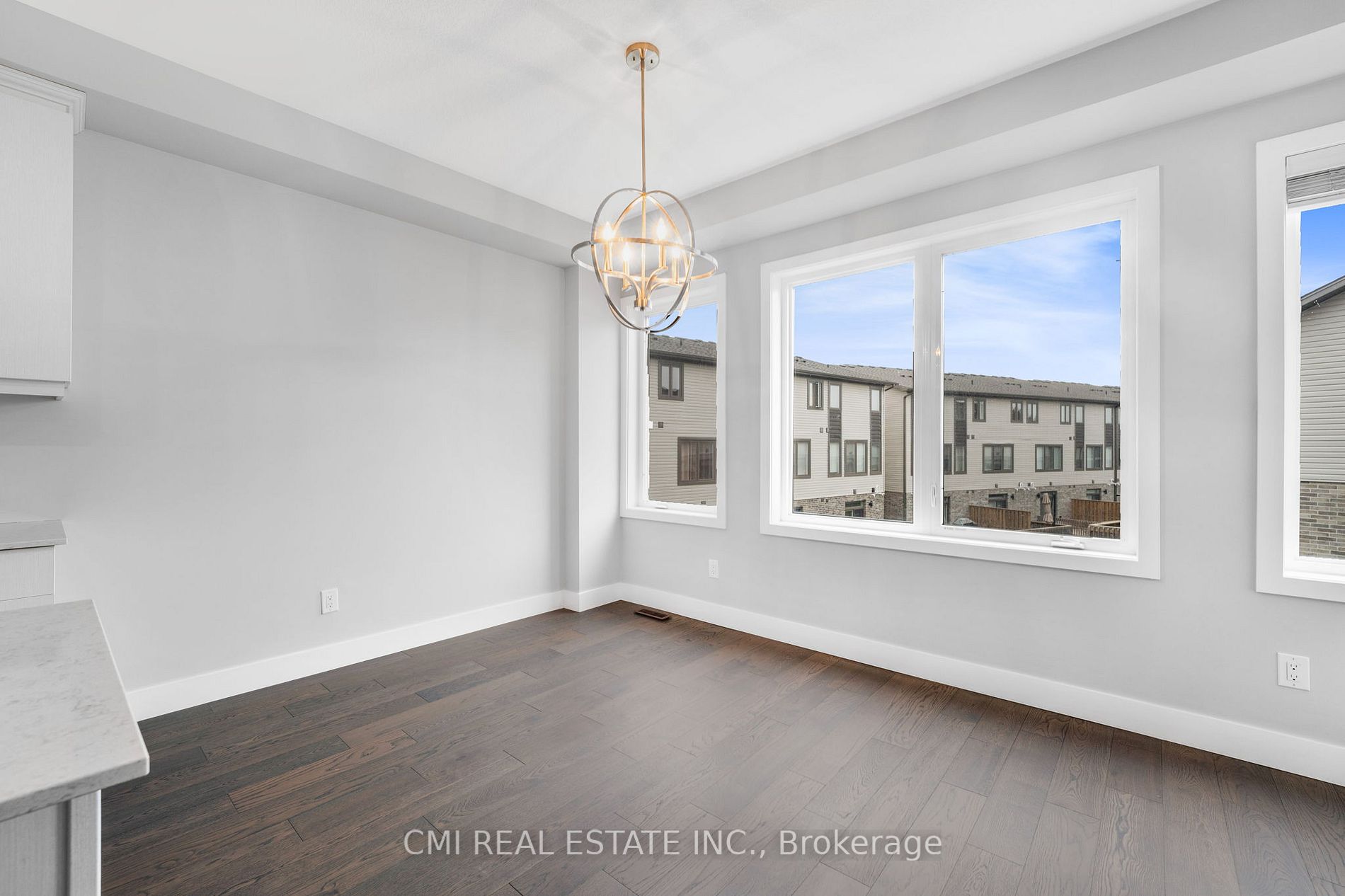 2070 Meadowgate Blvd, #8