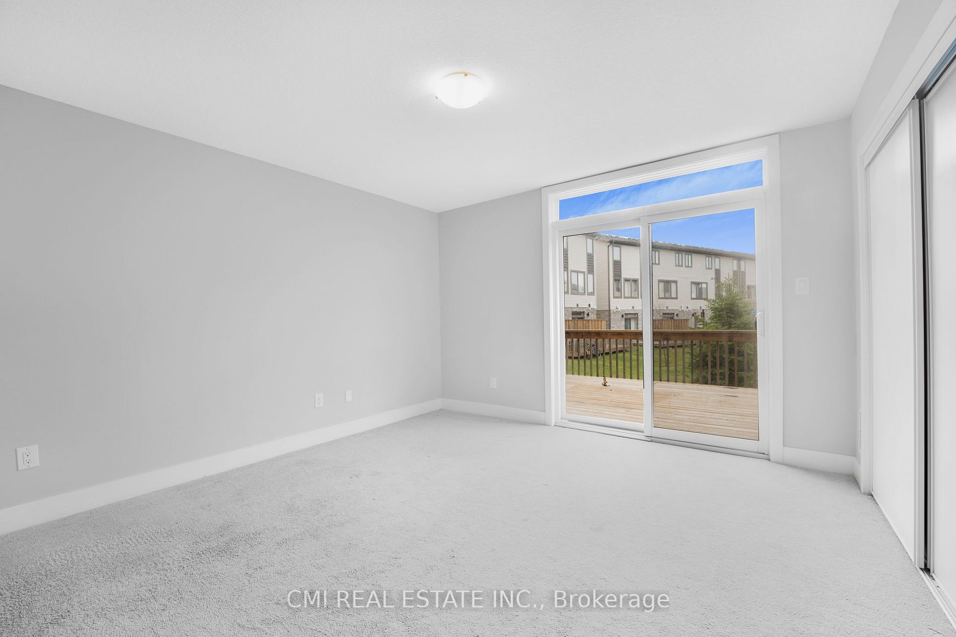 2070 Meadowgate Blvd, #8