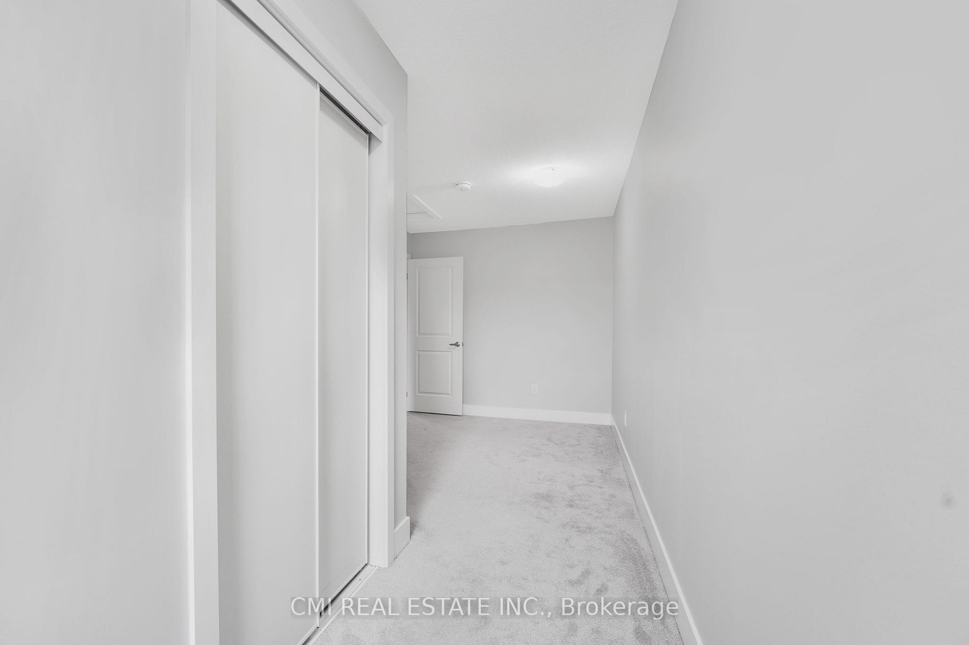 2070 Meadowgate Blvd, #8