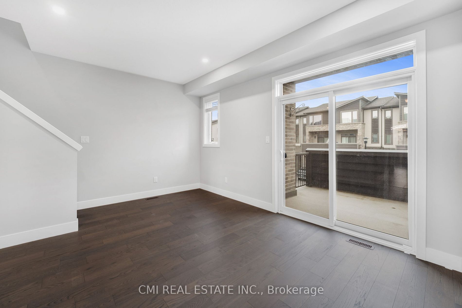 2070 Meadowgate Blvd, #8