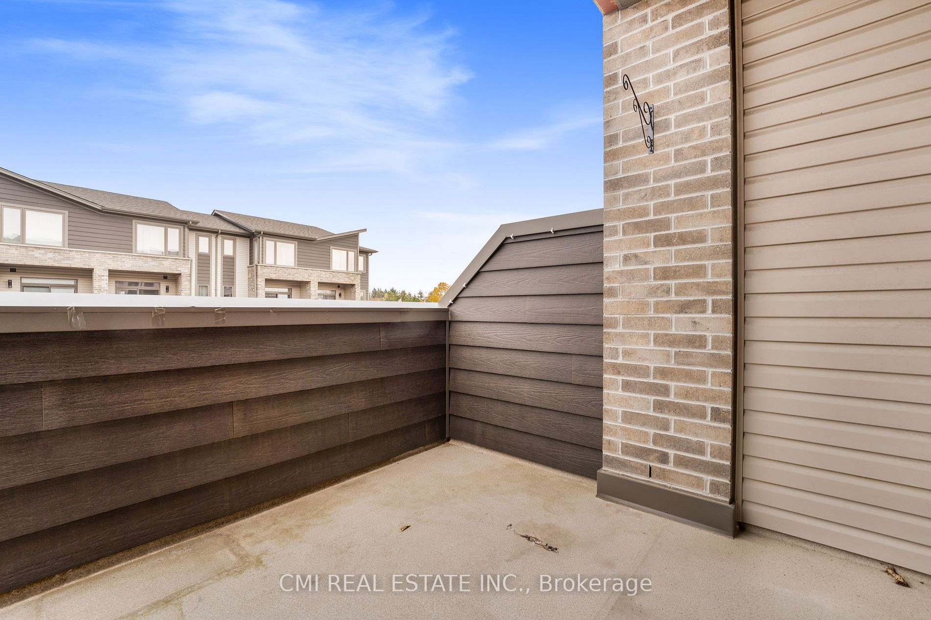 2070 Meadowgate Blvd, #8