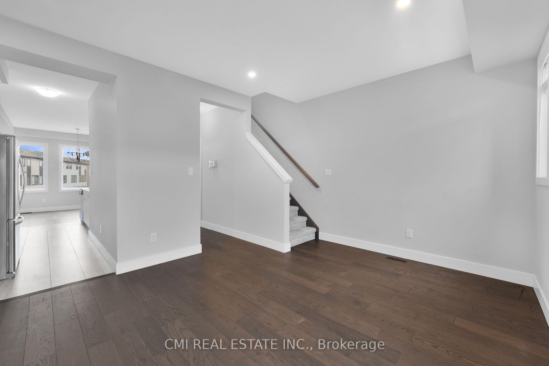 2070 Meadowgate Blvd, #8