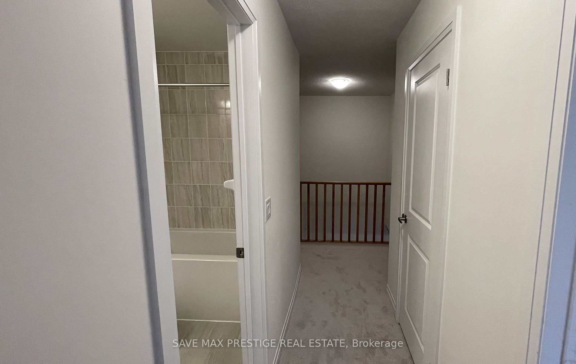 585 Colborne St E, #712