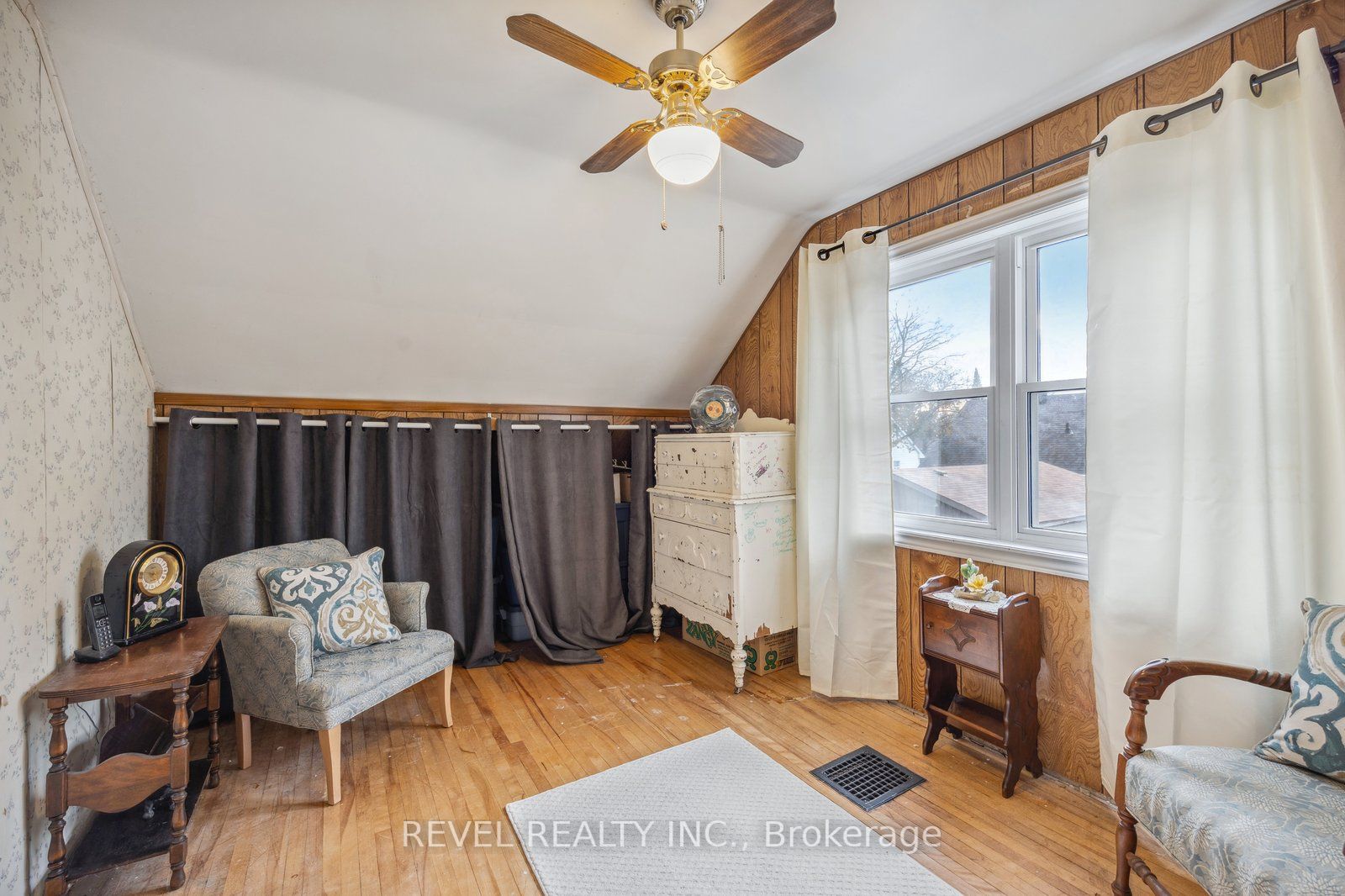 101 Short Ave