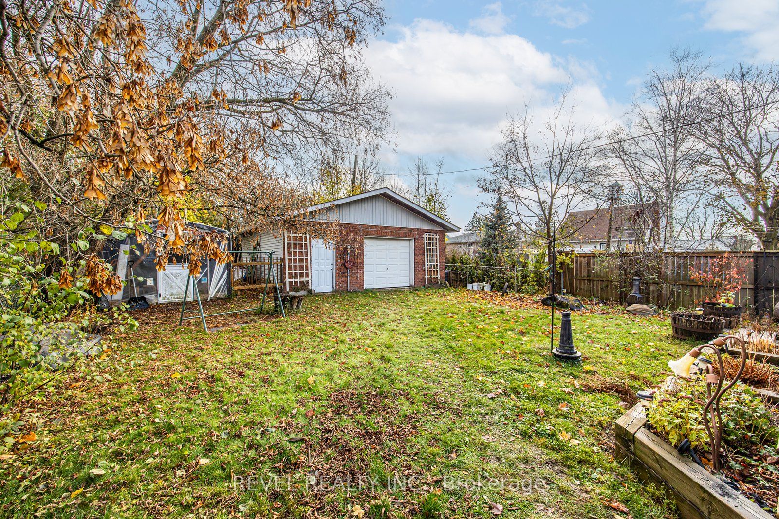 101 Short Ave