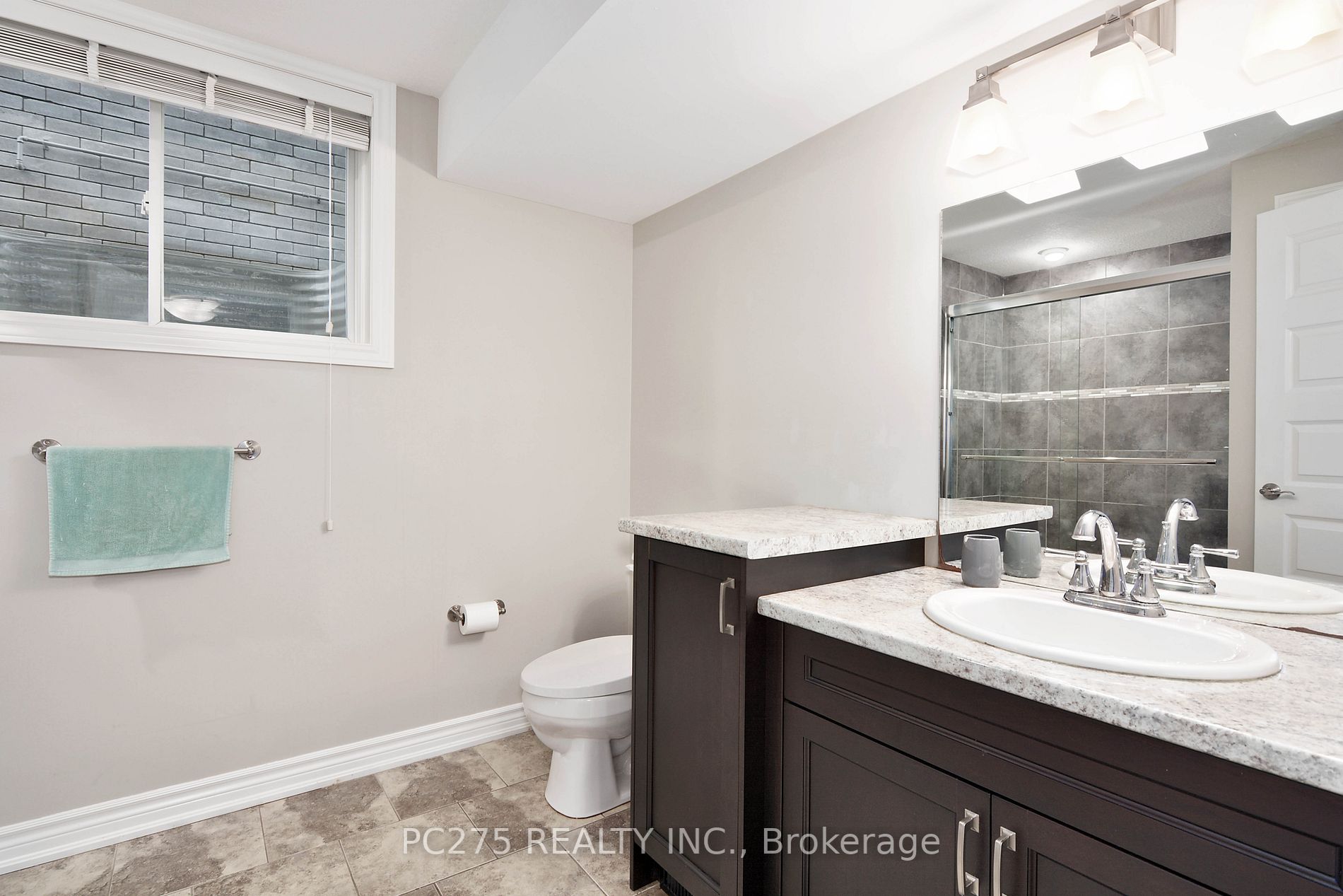 2107 North Routledge Park