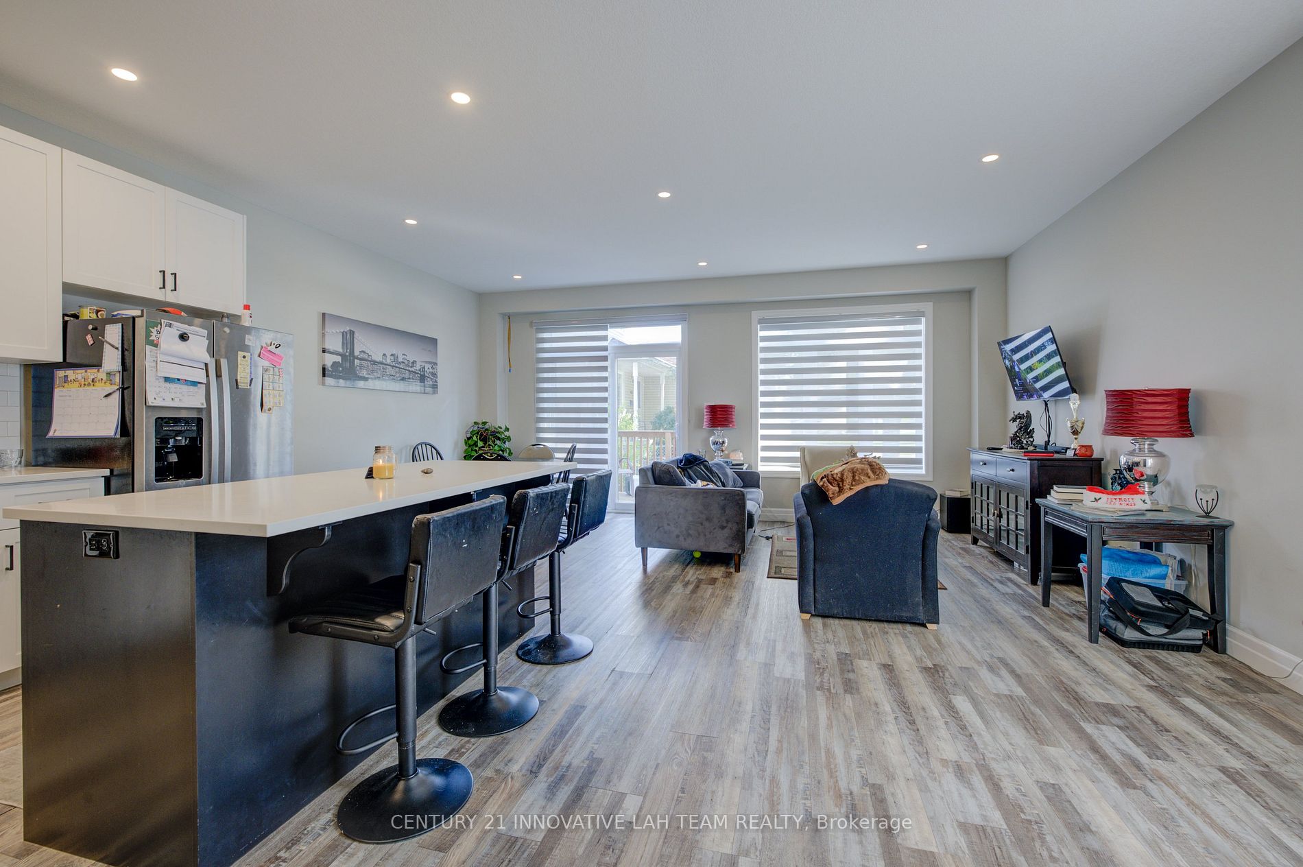 1023 Devonshire Ave, #30