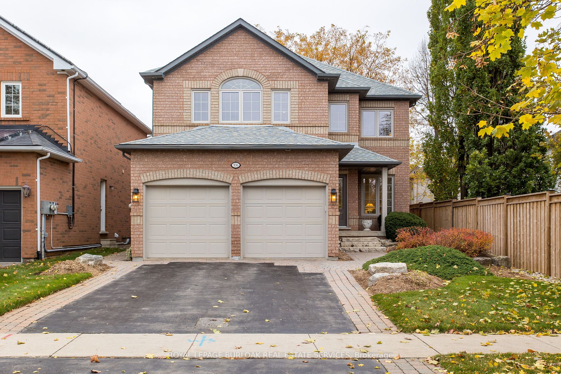 106 Hollybush Dr