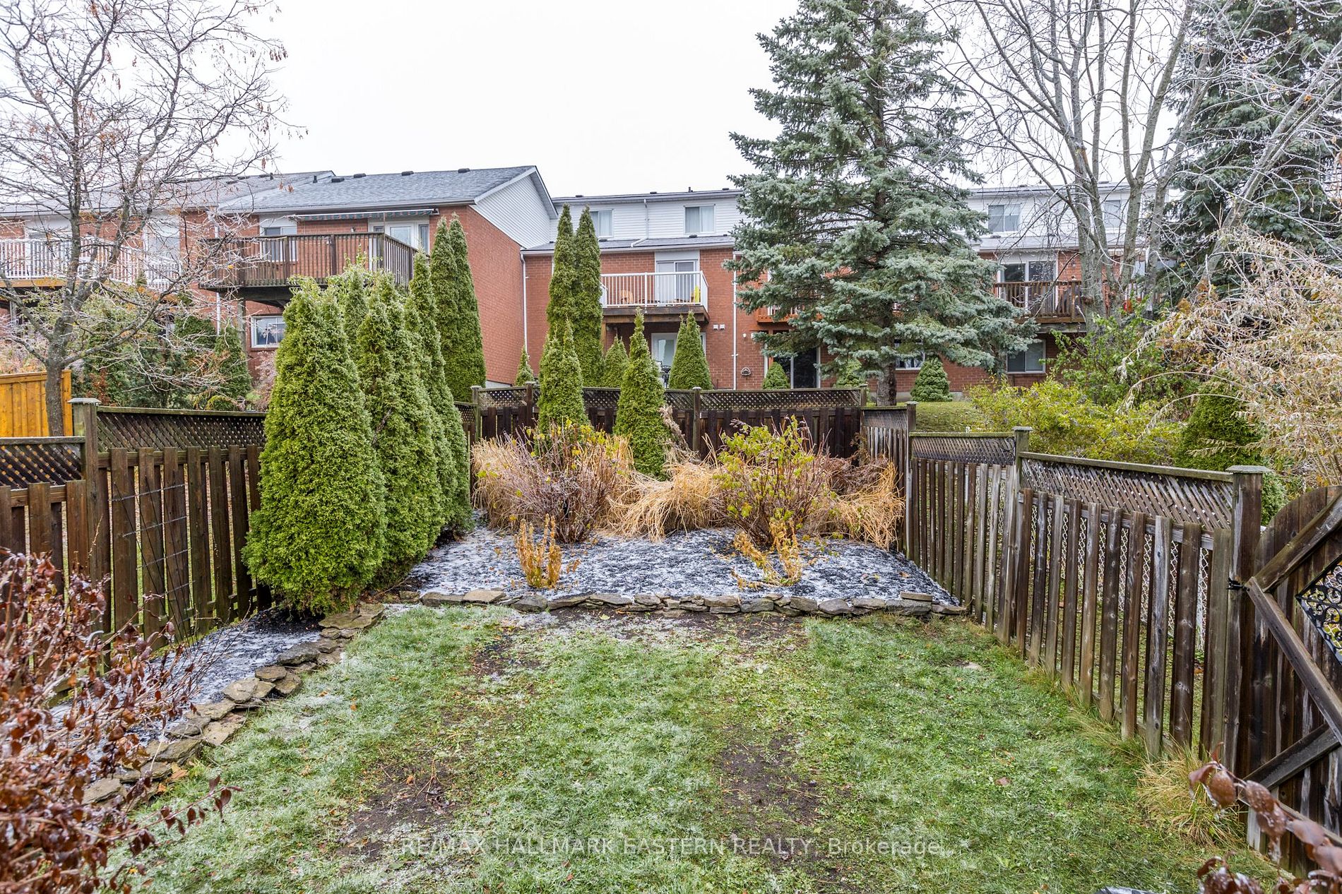 1282 Eagle Cres