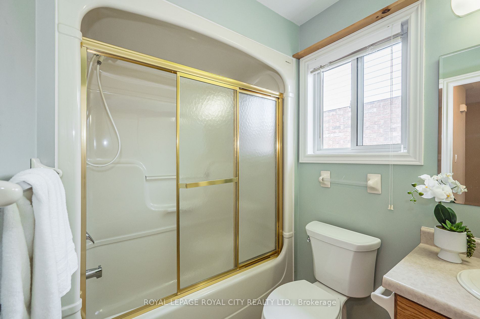 24 Beechlawn Blvd, #N/A