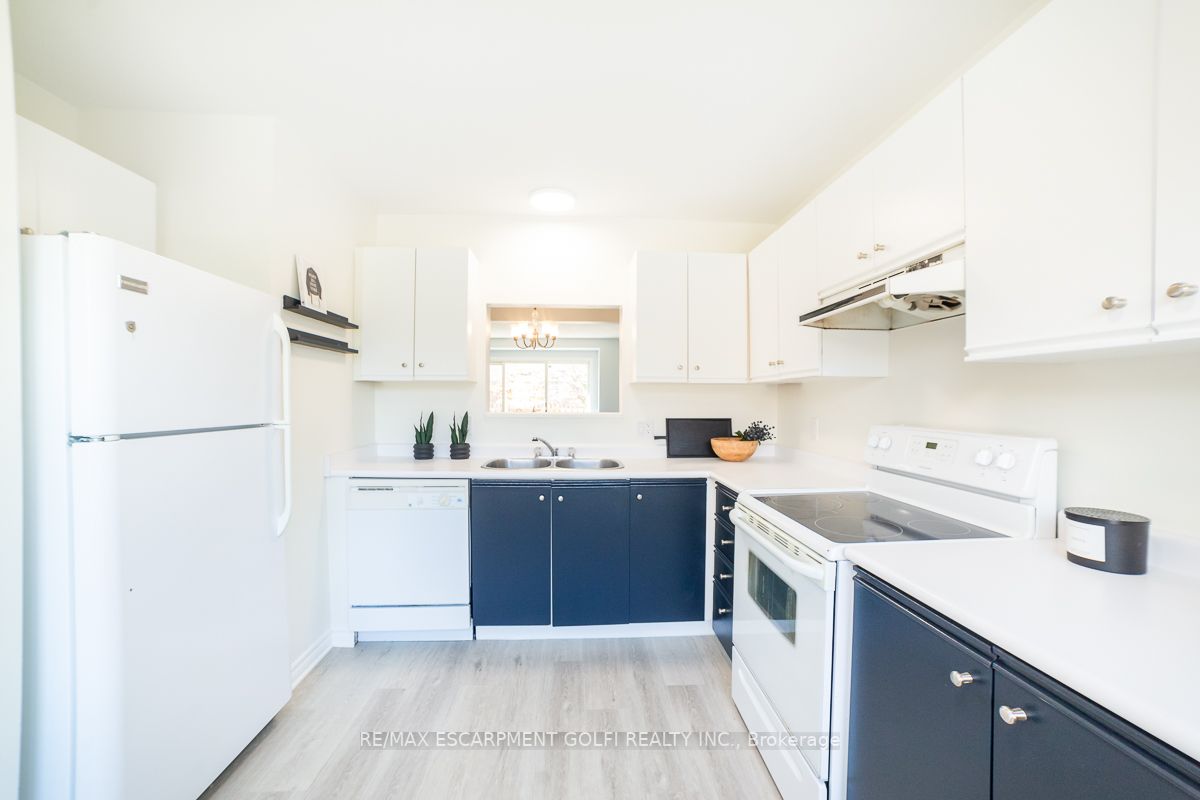 55 Kerman Ave, #69