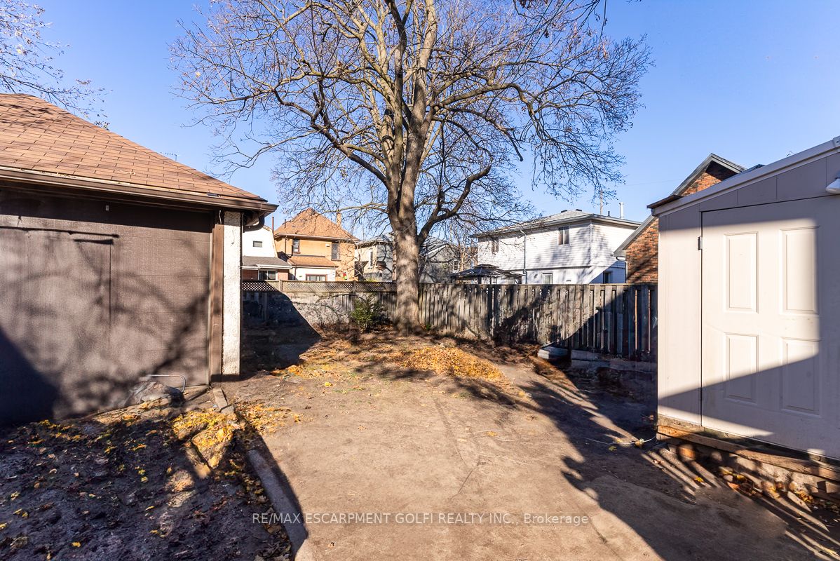 330 Dalhousie St