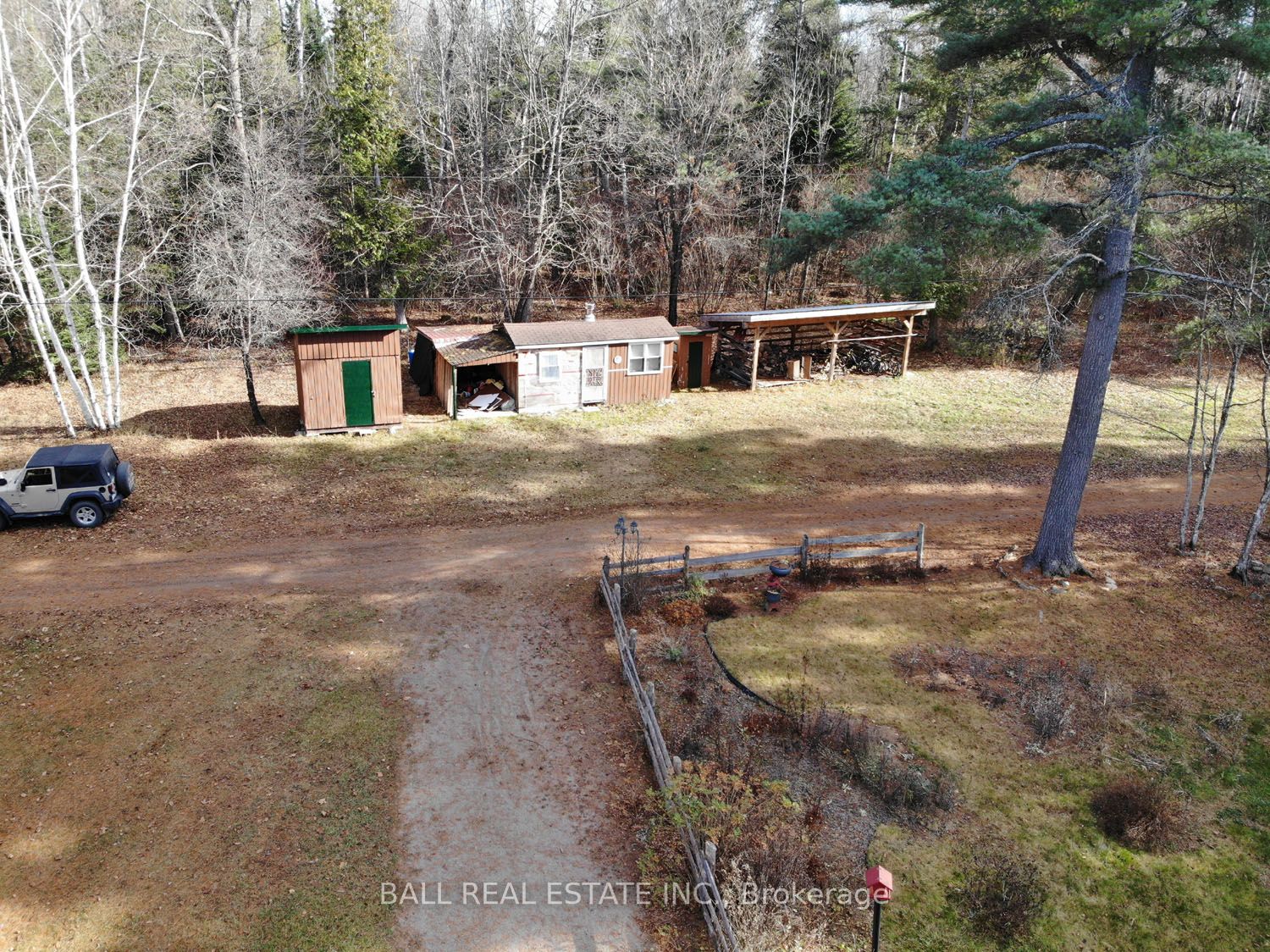 276 Hermans Dr
