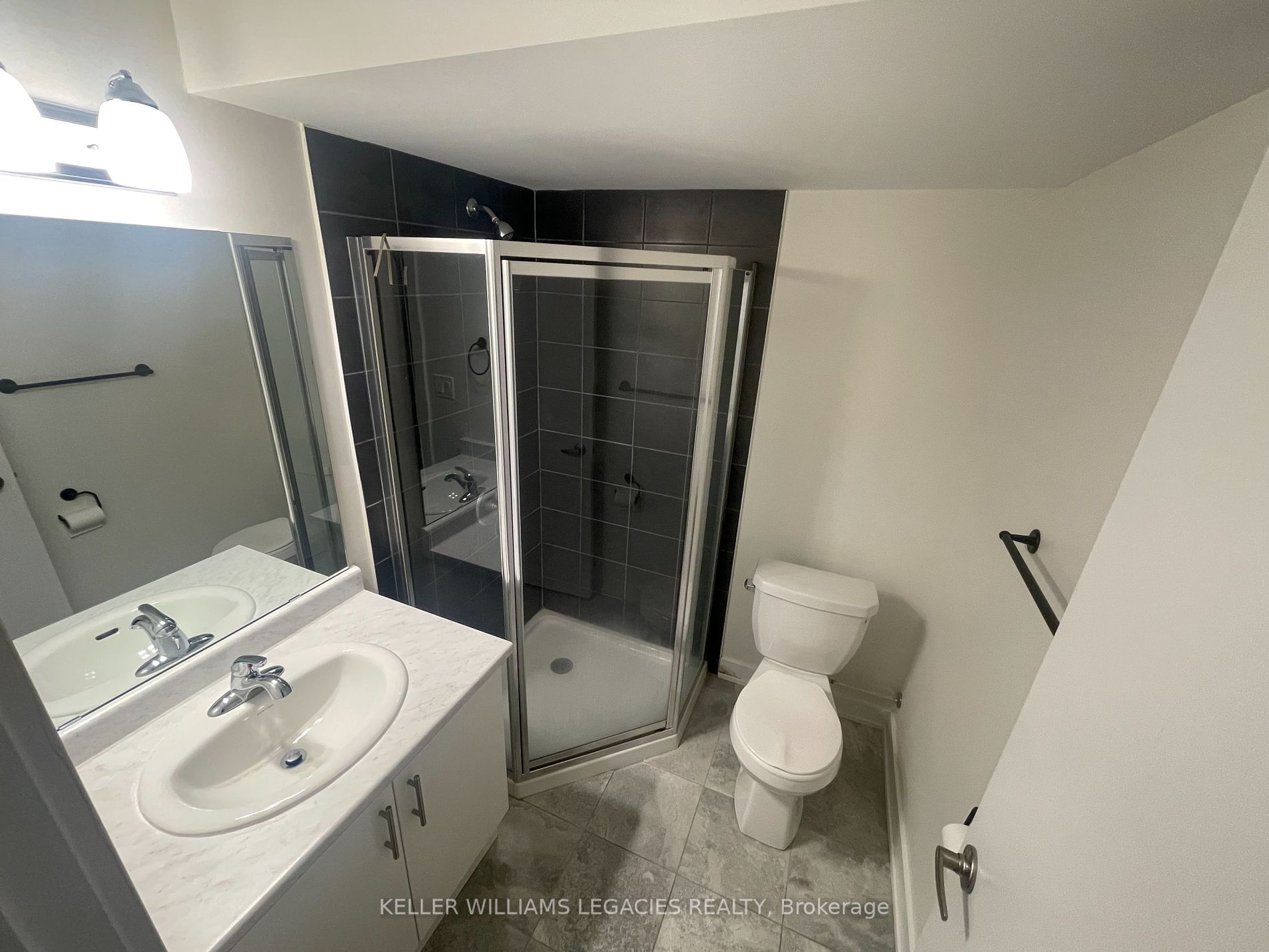 527 Shaver Rd, #18