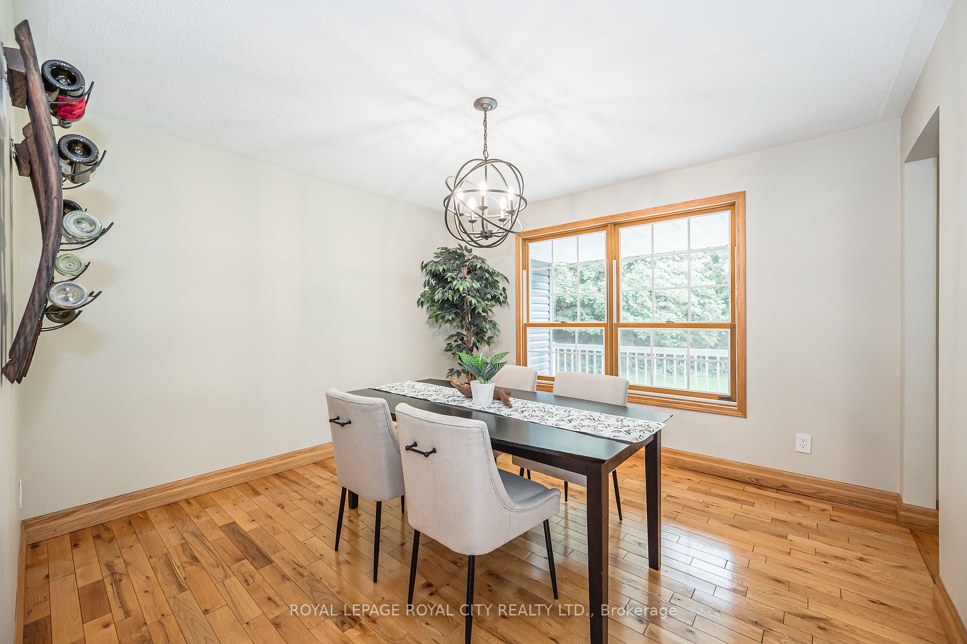 5776 Wellington 26 Rd