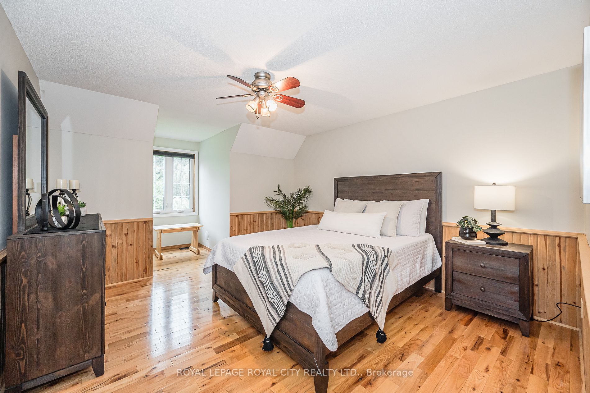 5776 Wellington 26 Rd