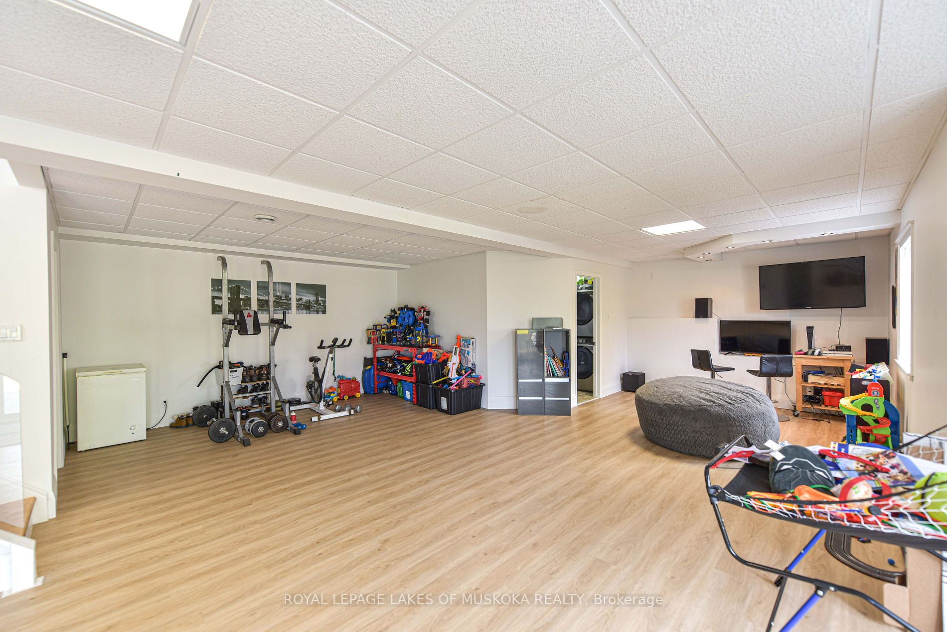 25 Bonneville Rd
