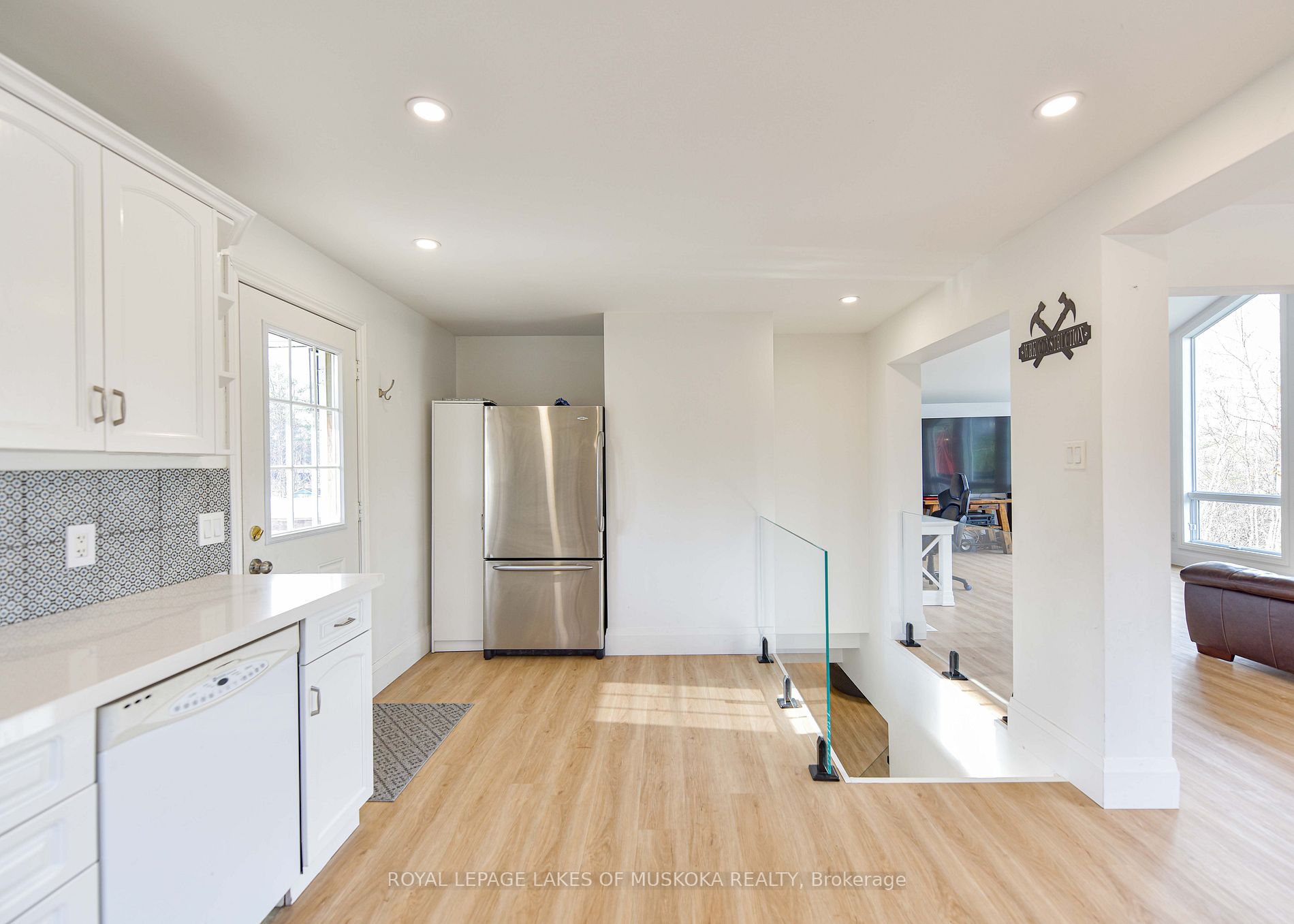 25 Bonneville Rd