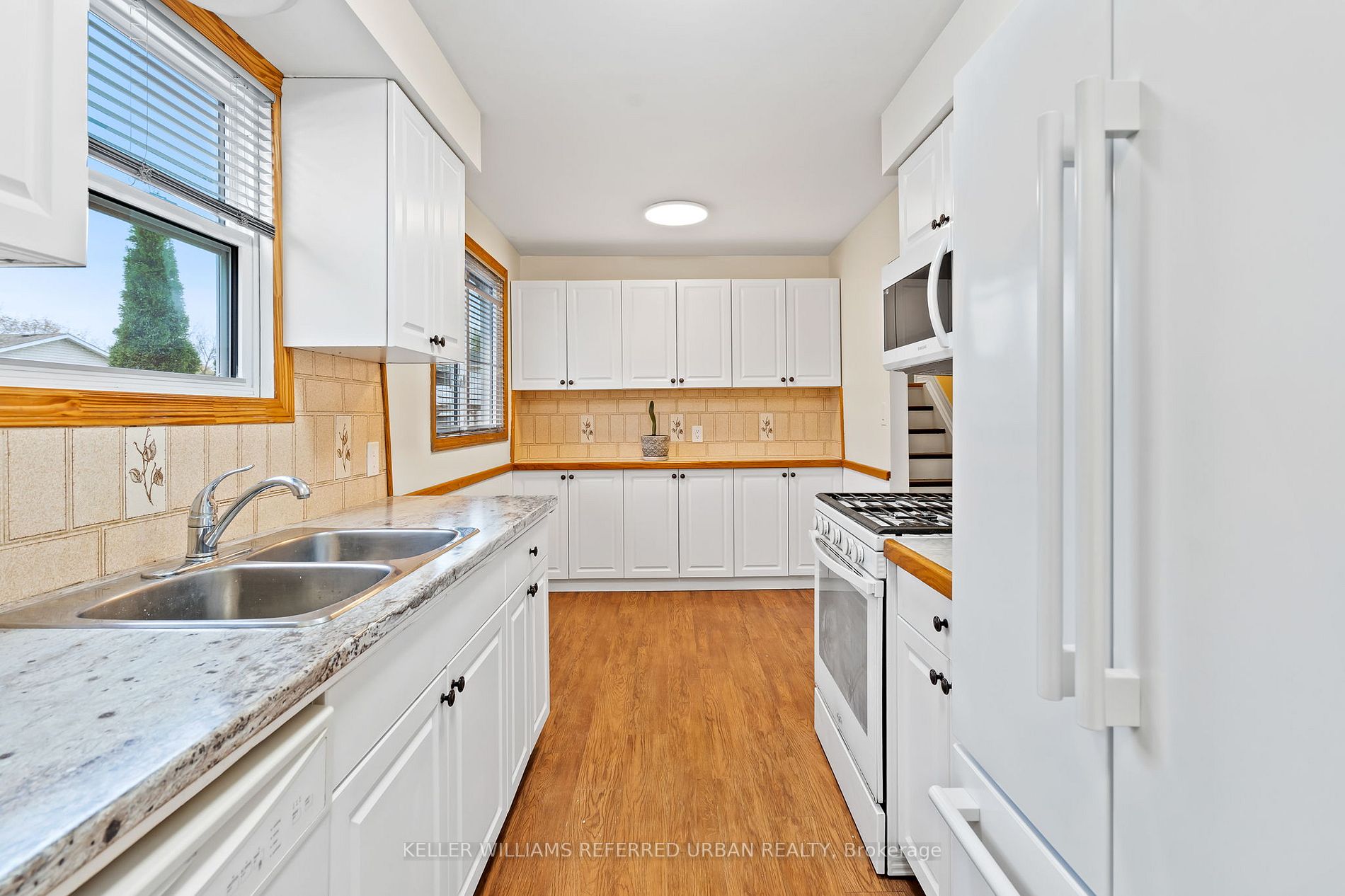 96 Ventura Dr, #1