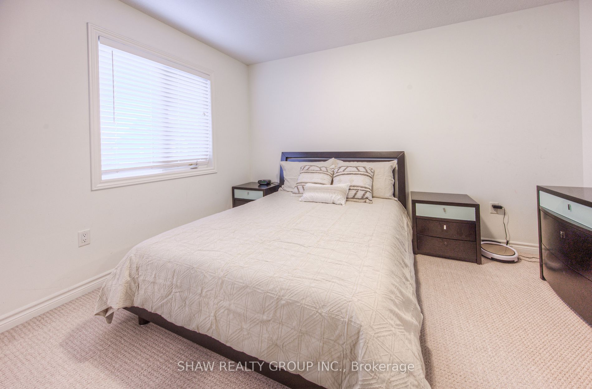5 Arlington Cres, #1
