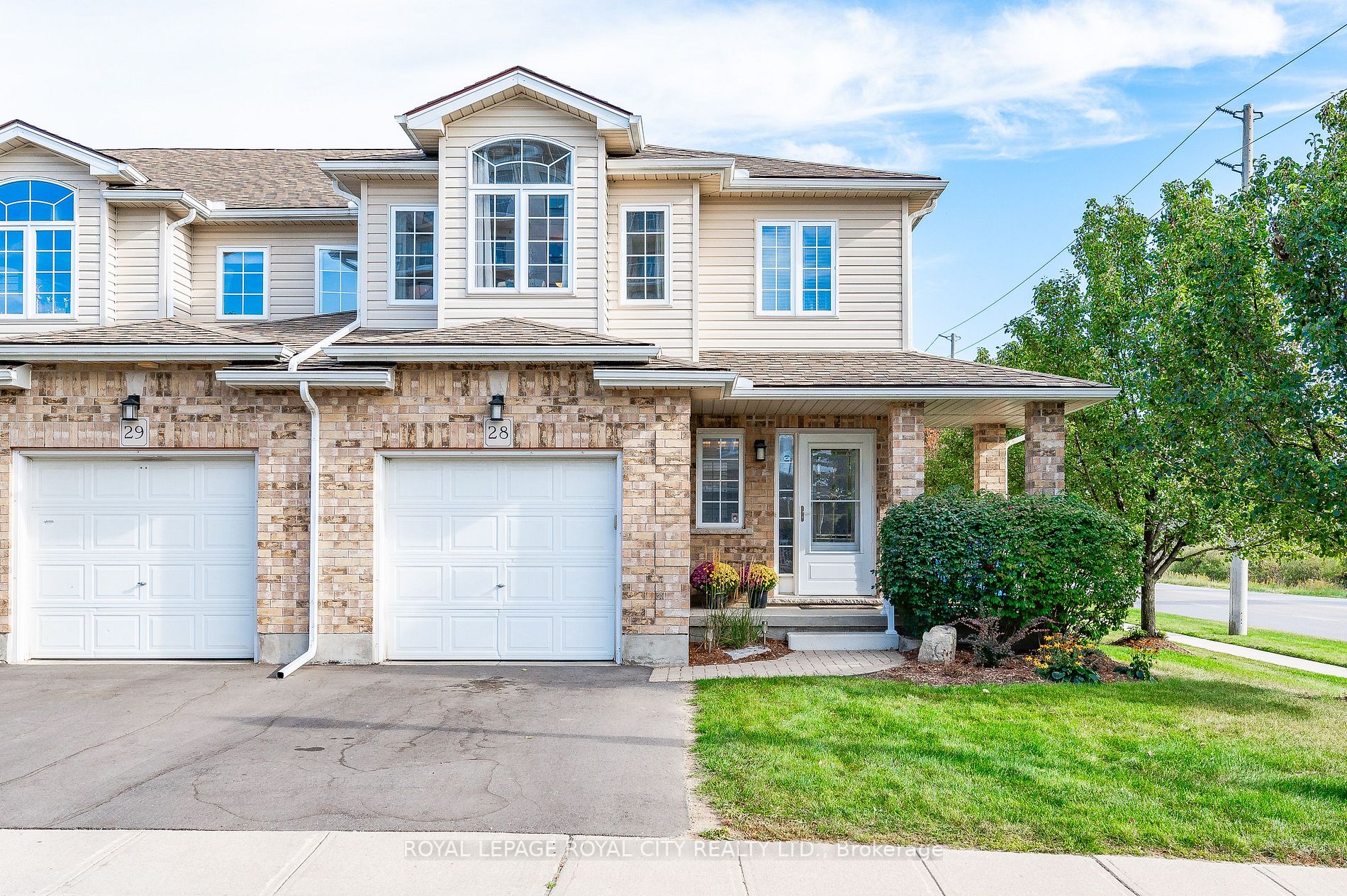 20 Shackleton Dr, #28