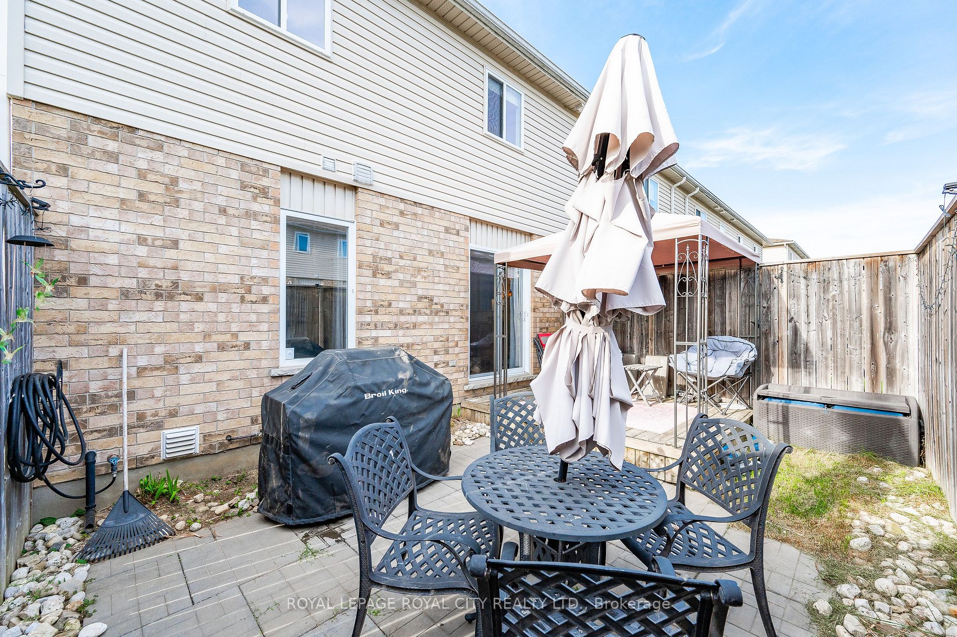 20 Shackleton Dr, #28