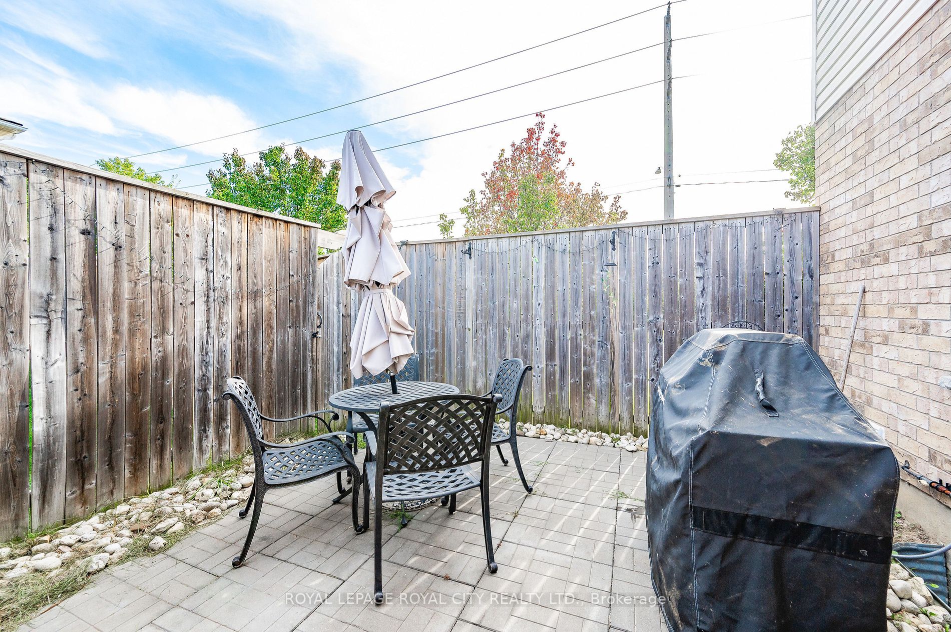 20 Shackleton Dr, #28