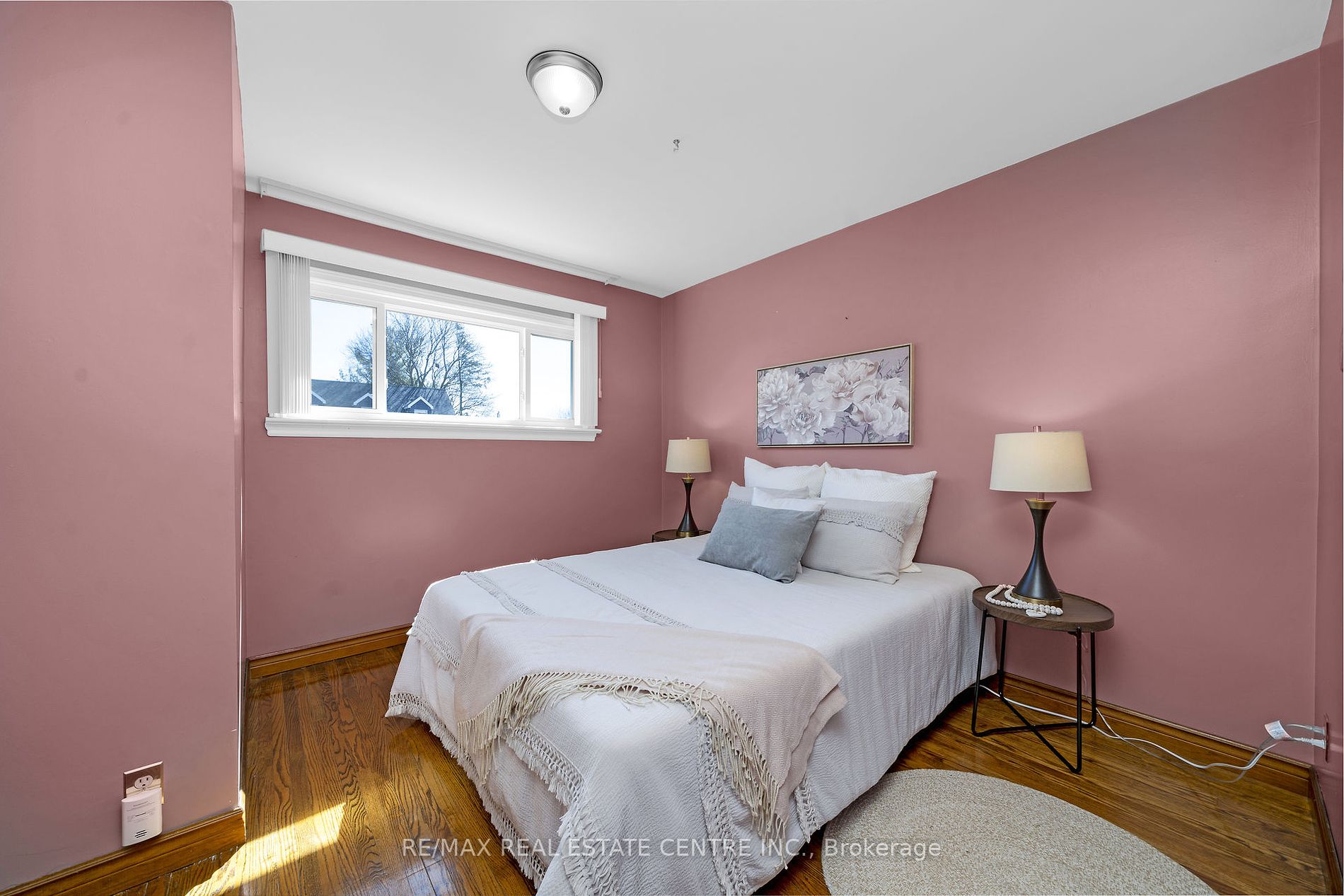 12 Water St