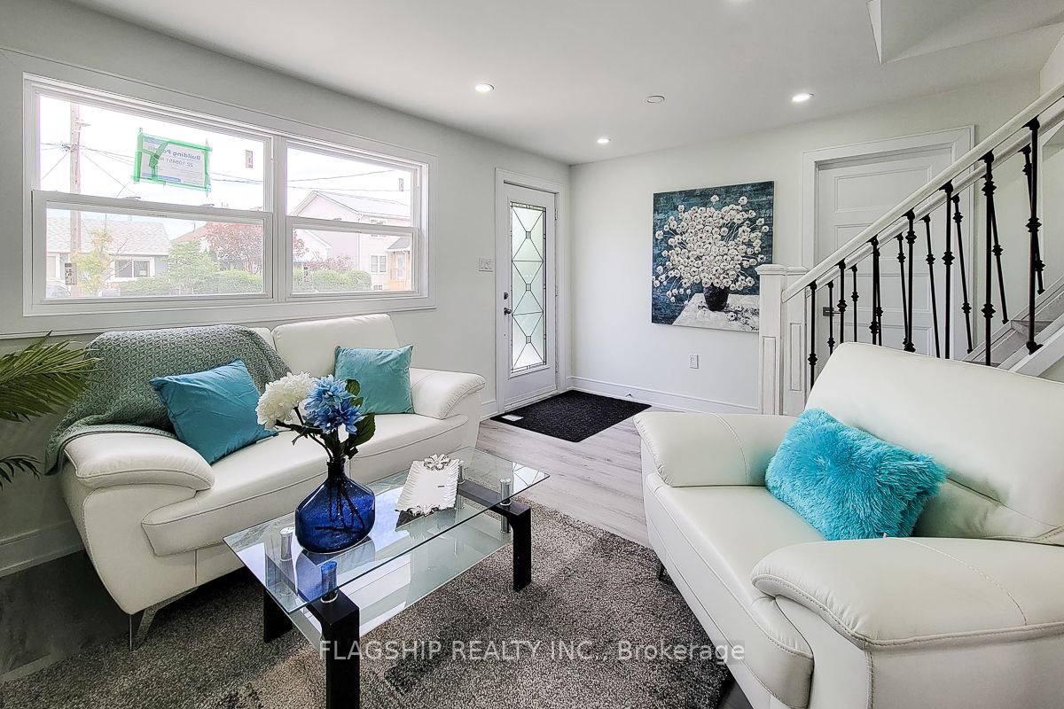 57 Kinsey St