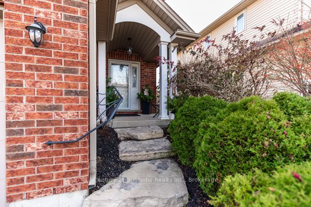129 Fleming Way