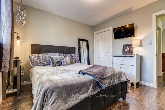 129 Fleming Way