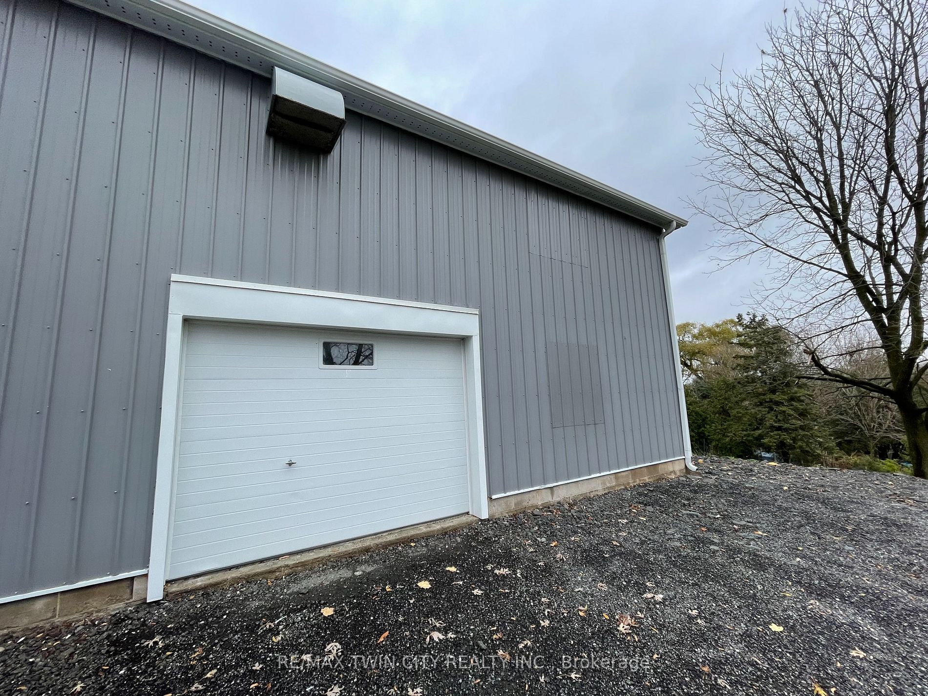 434 Lynden Rd, #B2 #6