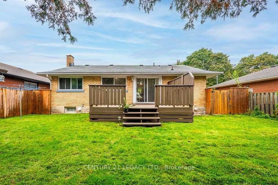 224 River Road E