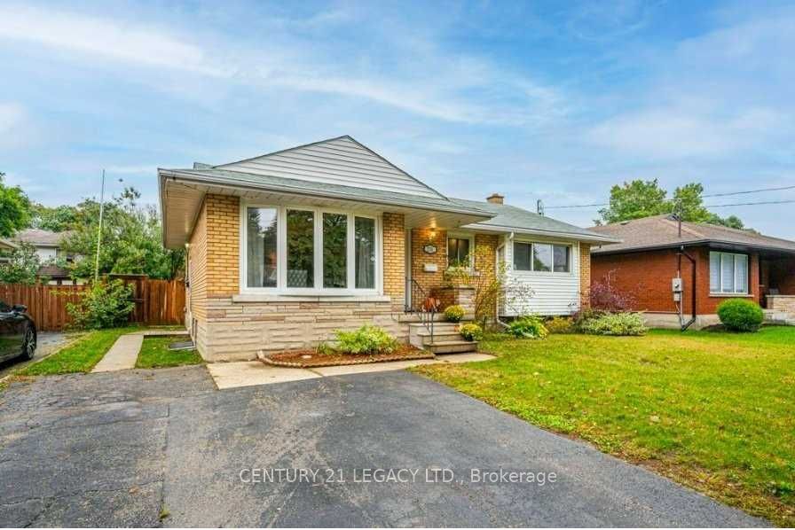 224 River Road E