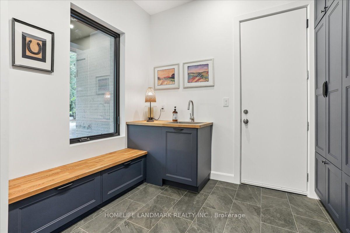 114 Reding Rd