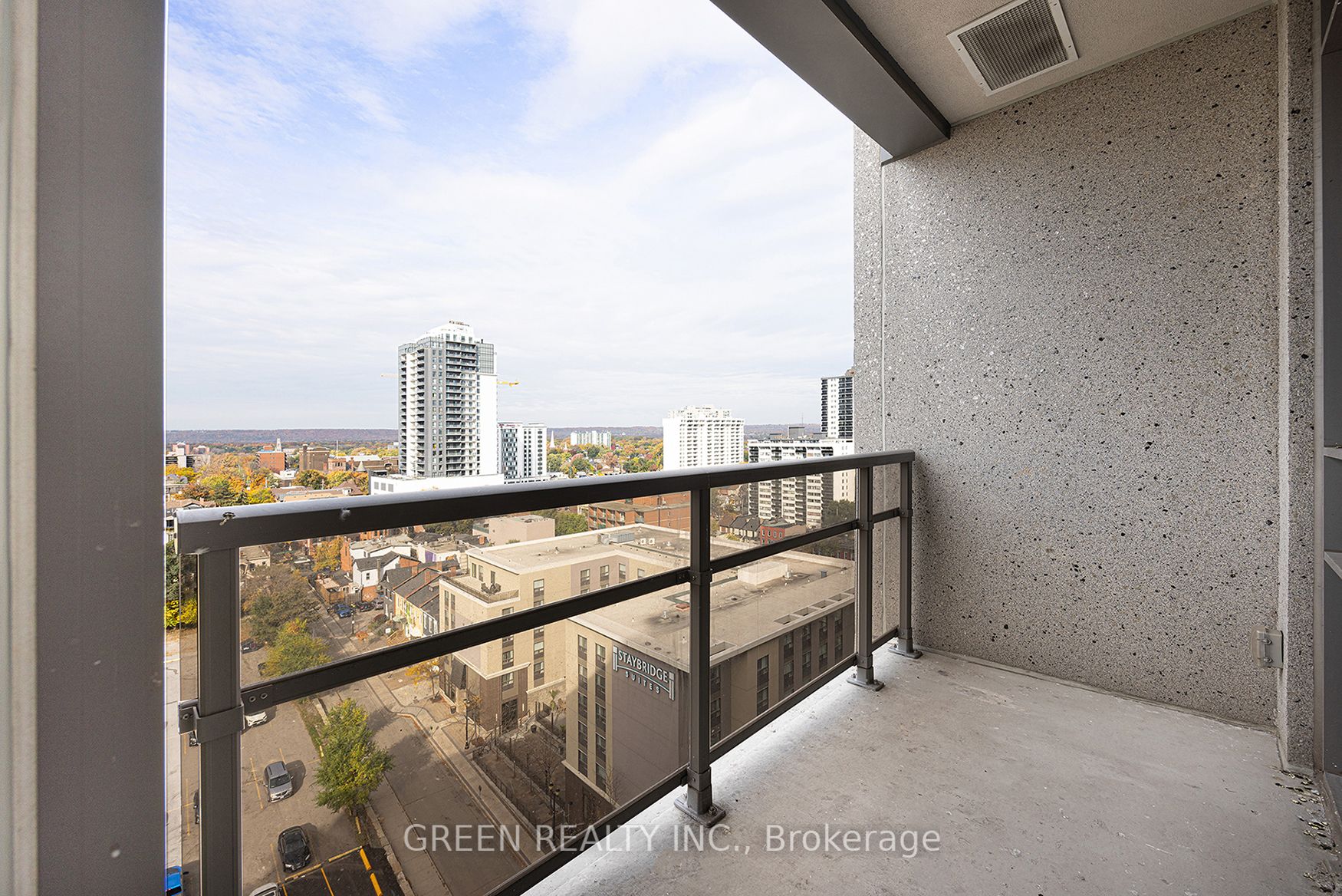 150 Main St W, #1108