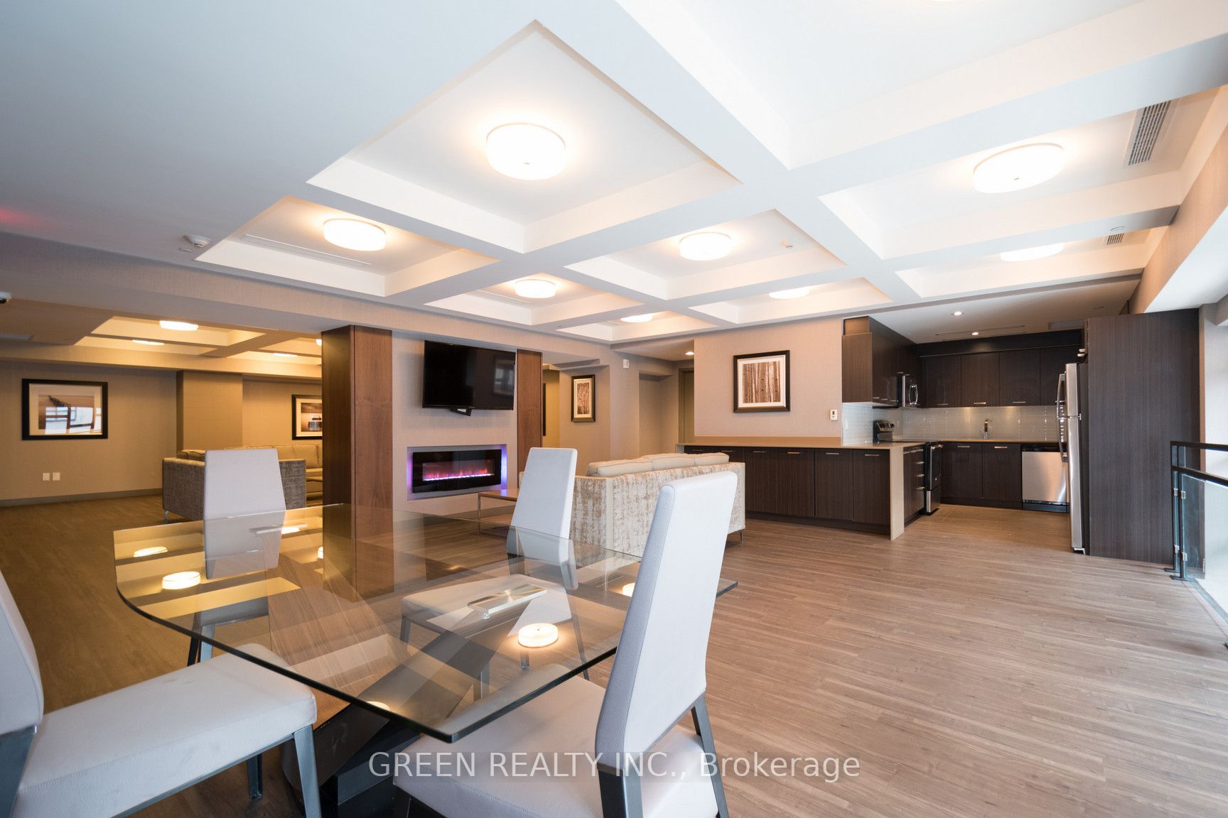 150 Main St W, #1108