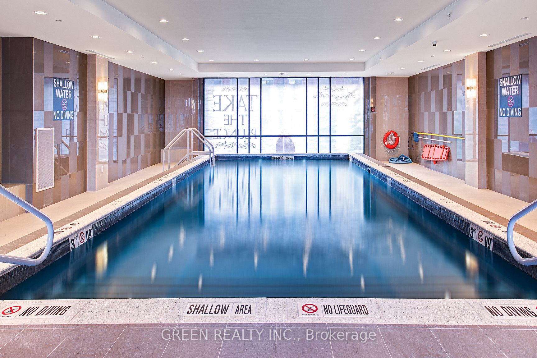 150 Main St W, #1108