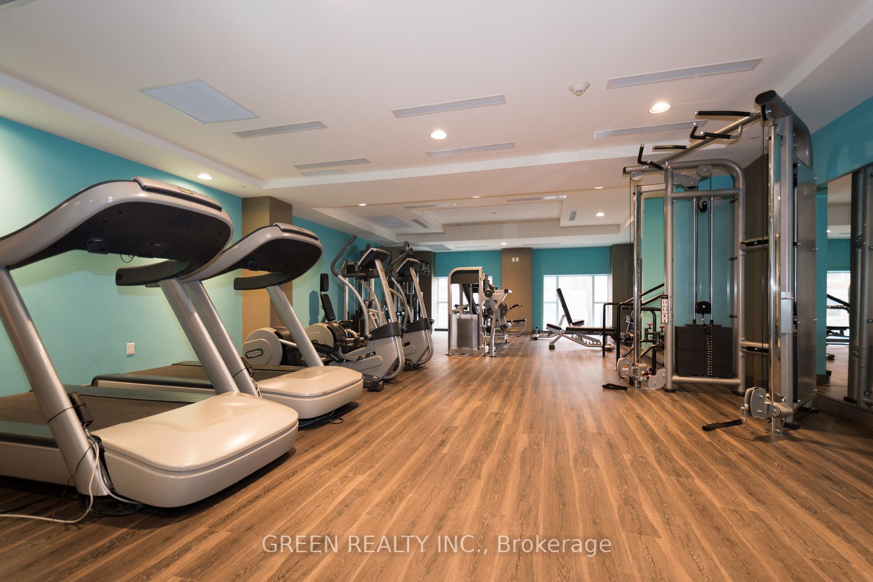 150 Main St W, #1108