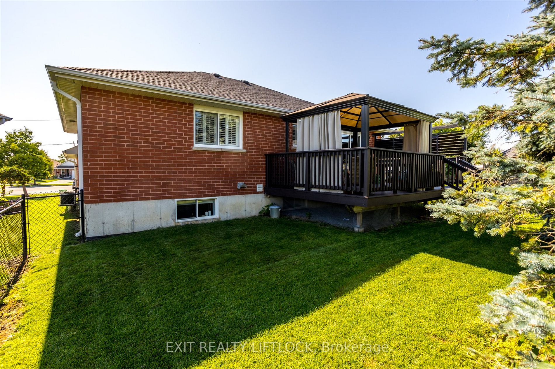 5 Marsh Court