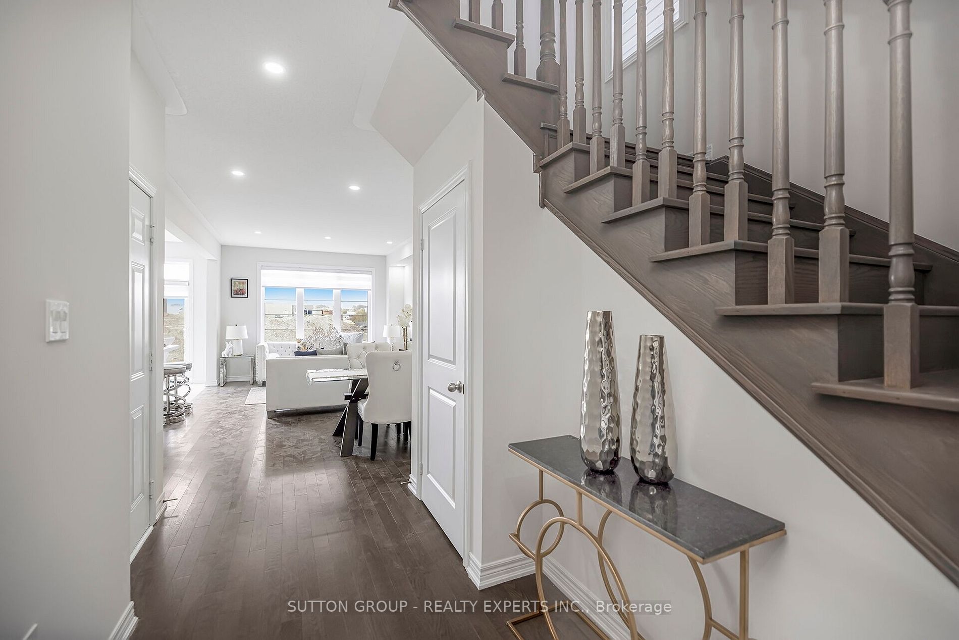 550 Red Elm Road