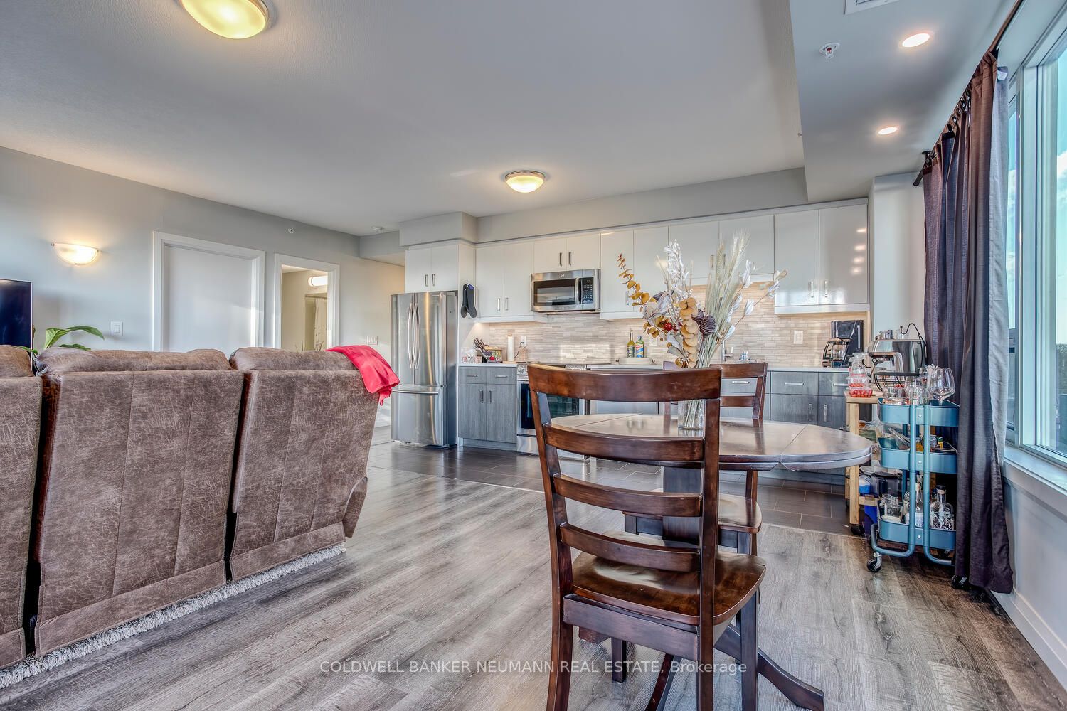 53 Arthur St S, #504