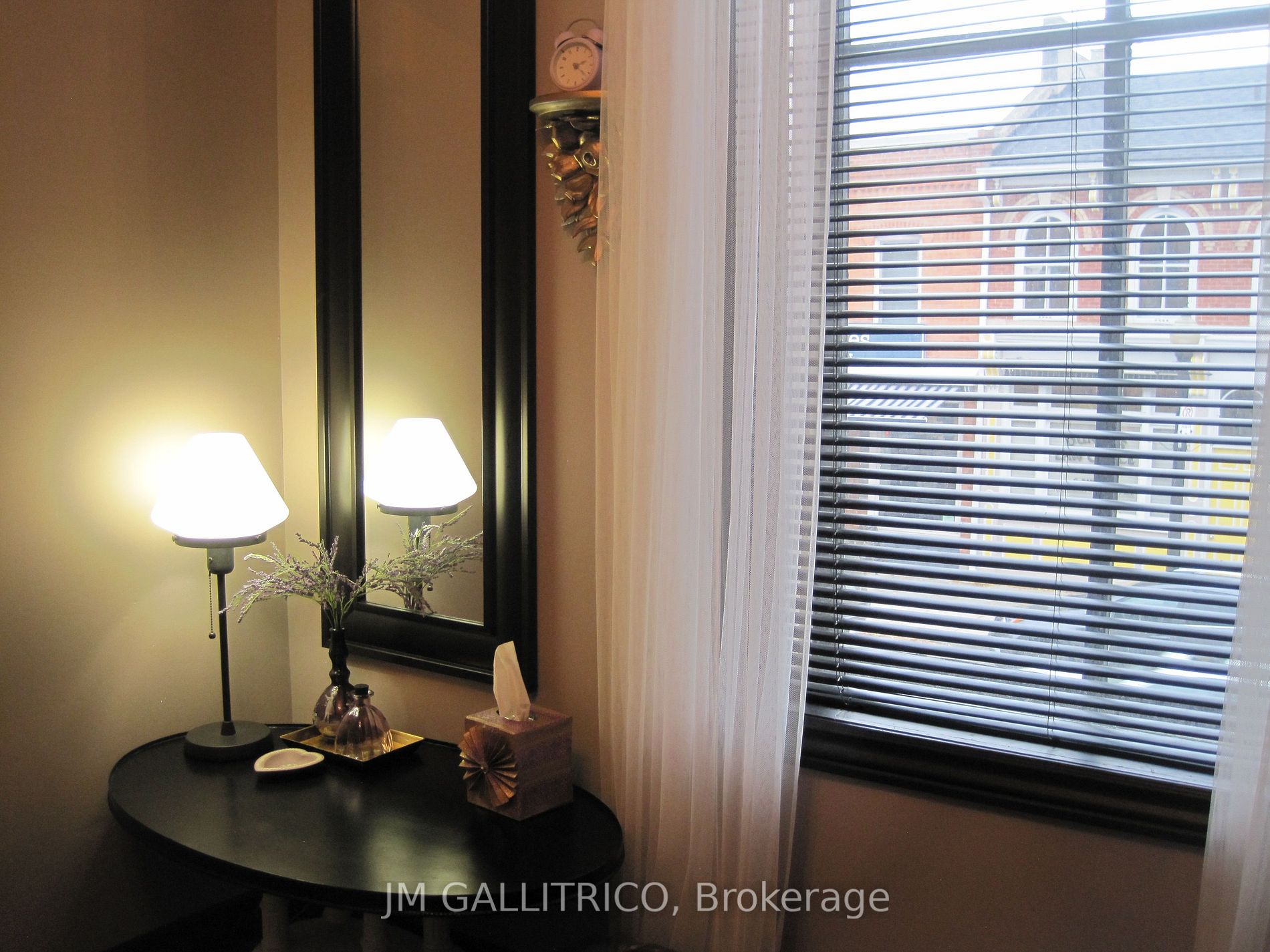 56 King St W, #A