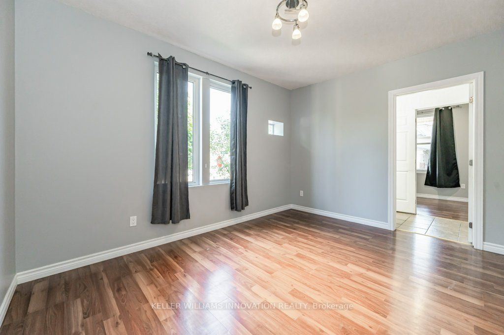 177 Weber St E